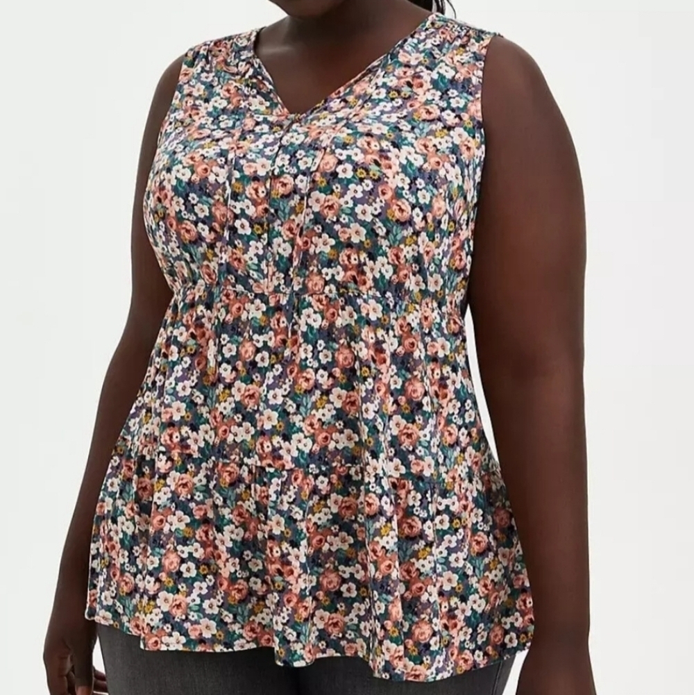 Torrid Floral Button Front Tiered Tank Top